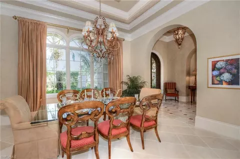 5880 Burnham Rd, Naples, FL 34119 photo 3