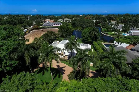 2700 Lantern Ln, Naples, FL 34102 photo 25