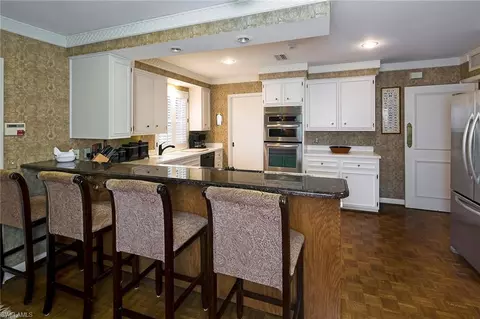 2700 Lantern Ln, Naples, FL 34102 photo 12
