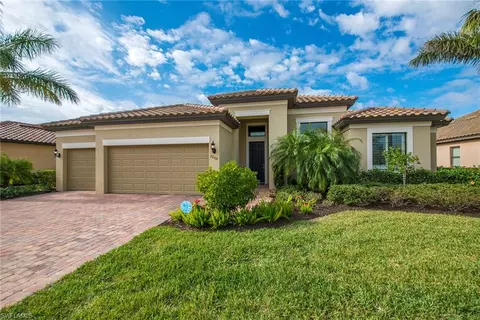 20102 Eagle Stone Dr, Estero, FL 33928 photo 2