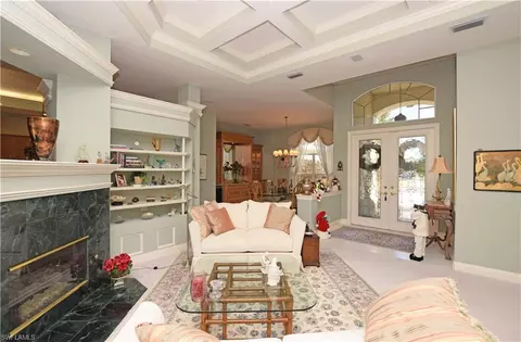408 Edgemere Way E, Naples, FL 34105 photo 8