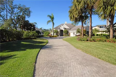 408 Edgemere Way E, Naples, FL 34105 photo 1