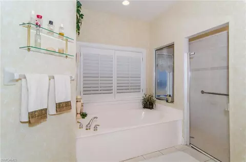 573 Eagle Creek Dr, Naples, FL 34113 photo 14