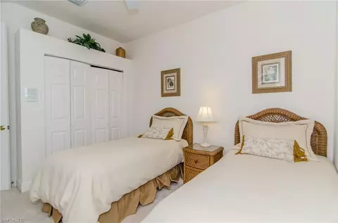 573 Eagle Creek Dr, Naples, FL 34113 photo 16