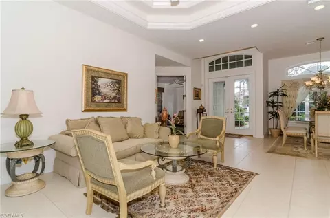 573 Eagle Creek Dr, Naples, FL 34113 photo 6
