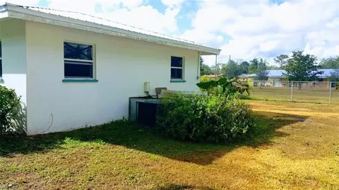 340 3rd Ave, Labelle, FL 33935 photo 3