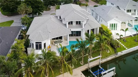 5181 Seashell Ave, Naples, FL 34103 photo 3