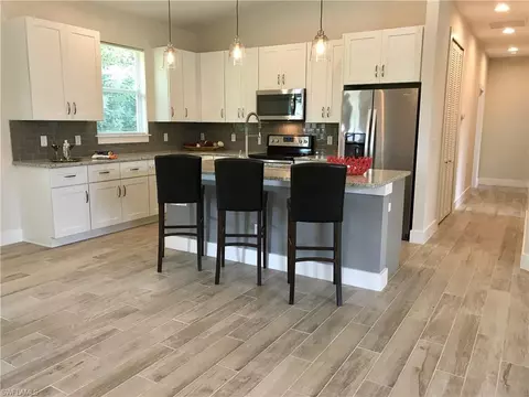 2216 Jackson Ave, Naples, FL 34112 photo 5