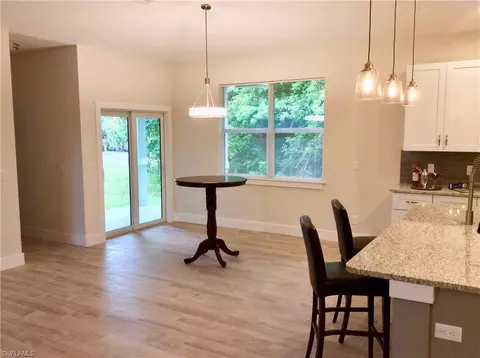 2216 Jackson Ave, Naples, FL 34112 photo 9