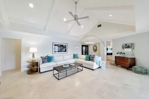 324 Pirates Bight, Naples, FL 34103 photo 5