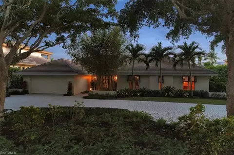 324 Pirates Bight, Naples, FL 34103 photo 18