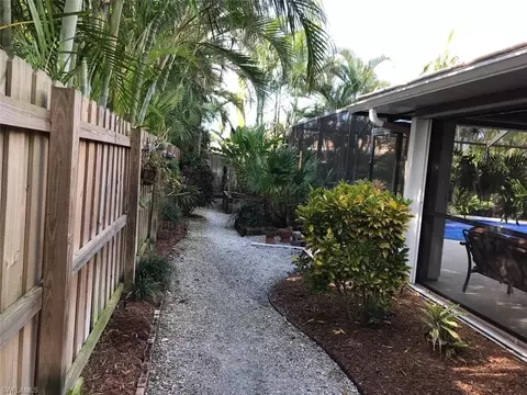 147 Flame Vine Dr, Naples, FL 34110 photo 23