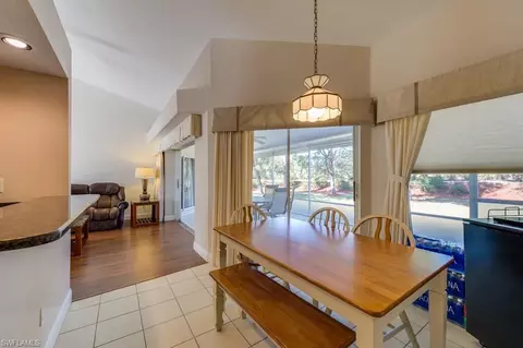 877 Coldstream Ct, Naples, FL 34104 photo 7