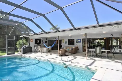 642 Cypress Way E, Naples, FL 34110 photo 14