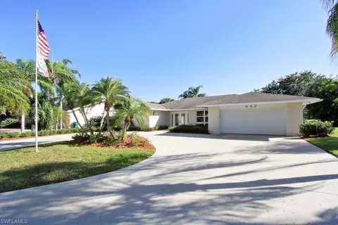 642 Cypress Way E, Naples, FL 34110 photo 1