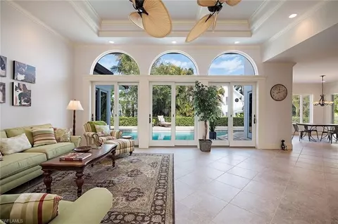 441 Wedge Dr, Naples, FL 34103 photo 3