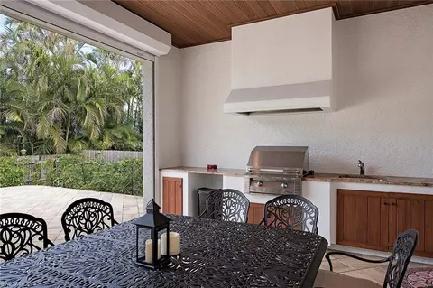 441 Wedge Dr, Naples, FL 34103 photo 21