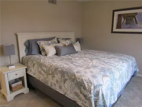 600 Valley Stream Dr #B1, Naples, FL 34113 photo 7