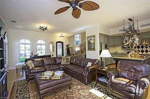 358 2nd Ave S, Naples, FL 34102 photo 3