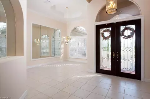 11057 Phoenix Way, Naples, FL 34119 photo 5