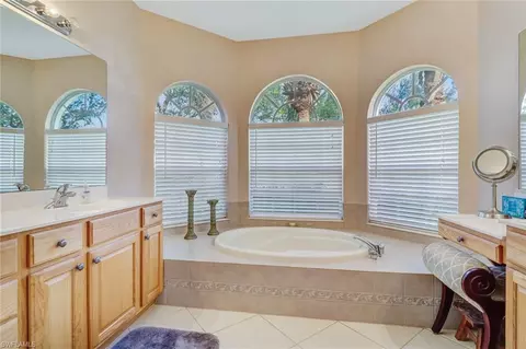 3903 Aurora Ct, Naples, FL 34116 photo 14