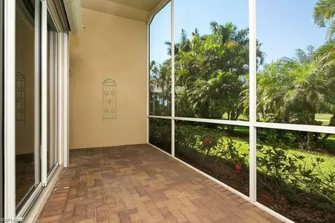 135 Glen Eagle Cir, Naples, FL 34104 photo 13