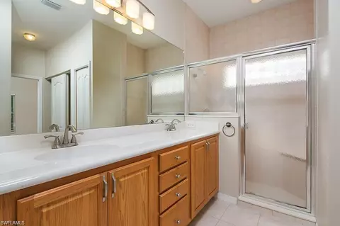 135 Glen Eagle Cir, Naples, FL 34104 photo 9