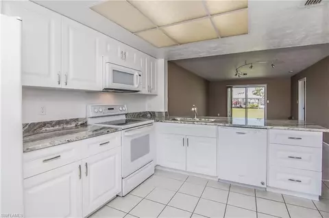 144 Cypress Way E #2, Naples, FL 34110 photo 3