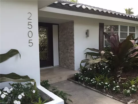 2505 Crayton Rd, Naples, FL 34103 photo 1