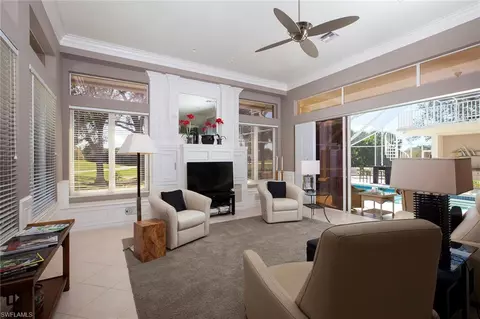 262 Silverado Dr, Naples, FL 34119 photo 3