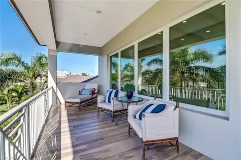 720 Park Shore Dr, Naples, FL 34103 photo 18
