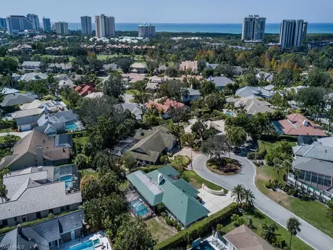 716 Killdeer Pl, Naples, FL 34108 photo 3