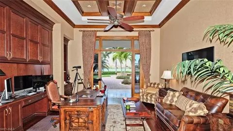 4467 Wayside Dr, Naples, FL 34119 photo 9