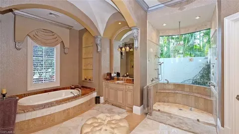 4467 Wayside Dr, Naples, FL 34119 photo 14