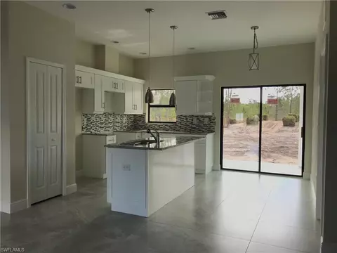 2582 68th Ave NE, Naples, FL 34120 photo 6