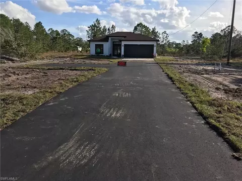 2582 68th Ave NE, Naples, FL 34120 photo 4
