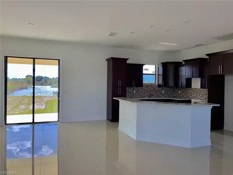 4262 68th Ave NE, Naples, FL 34120 photo 3