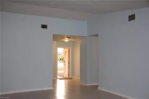 609 103rd Ave N, Naples, FL 34108 photo 3