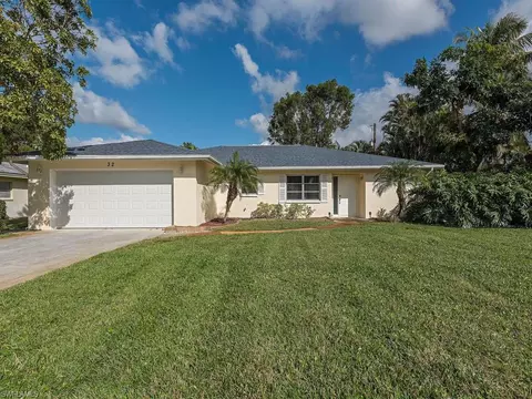 32 Cypress Point Dr, Naples, FL 34105 photo 1