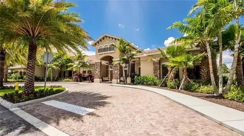 3371 Pacific Dr, Naples, FL 34119 photo 22
