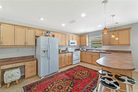 284 Benson St, Naples, FL 34113 photo 7