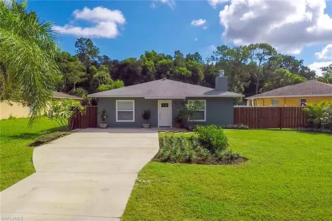 284 Benson St, Naples, FL 34113 photo 5