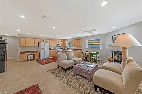 284 Benson St, Naples, FL 34113 photo 8
