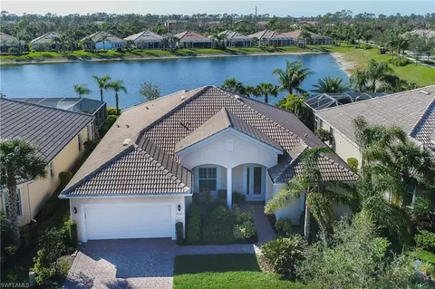 8543 Julia Ln W, Naples, FL 34114 photo 2