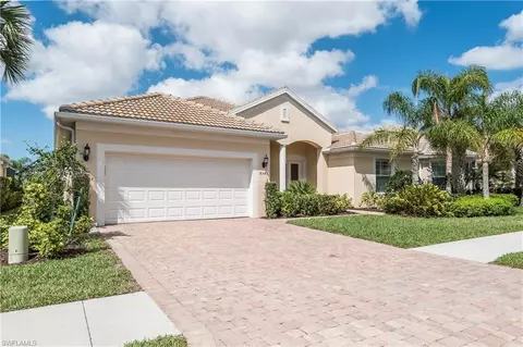 8543 Julia Ln W, Naples, FL 34114 photo 1