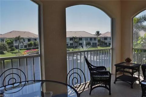 152 Colonade Cir, Naples, FL 34103 photo 2