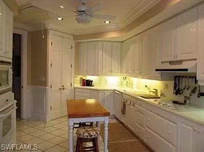152 Colonade Cir, Naples, FL 34103 photo 11