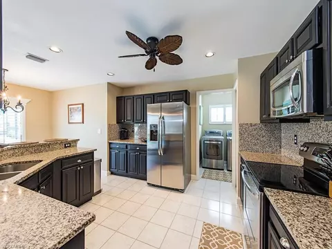 6931 Compton Ln S, Naples, FL 34104 photo 7