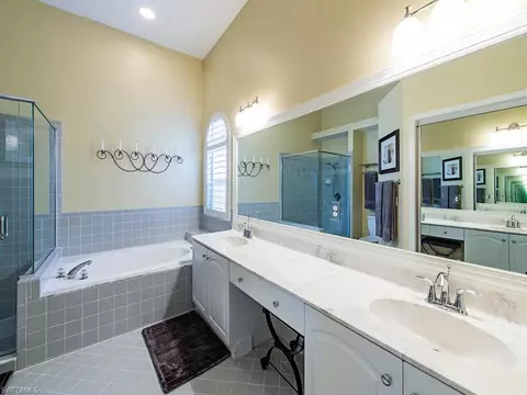6931 Compton Ln S, Naples, FL 34104 photo 13