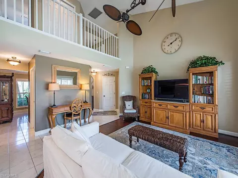 6931 Compton Ln S, Naples, FL 34104 photo 5